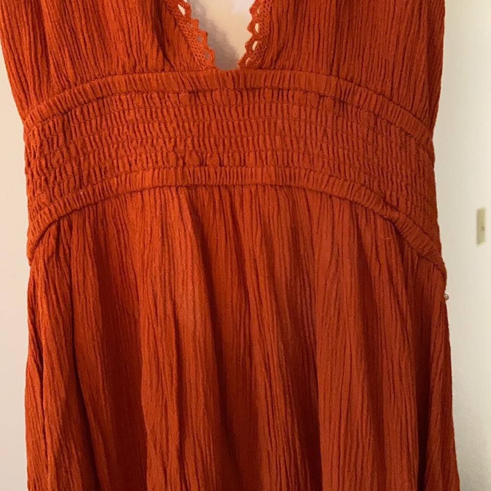 Dress - Picture 3 of 4